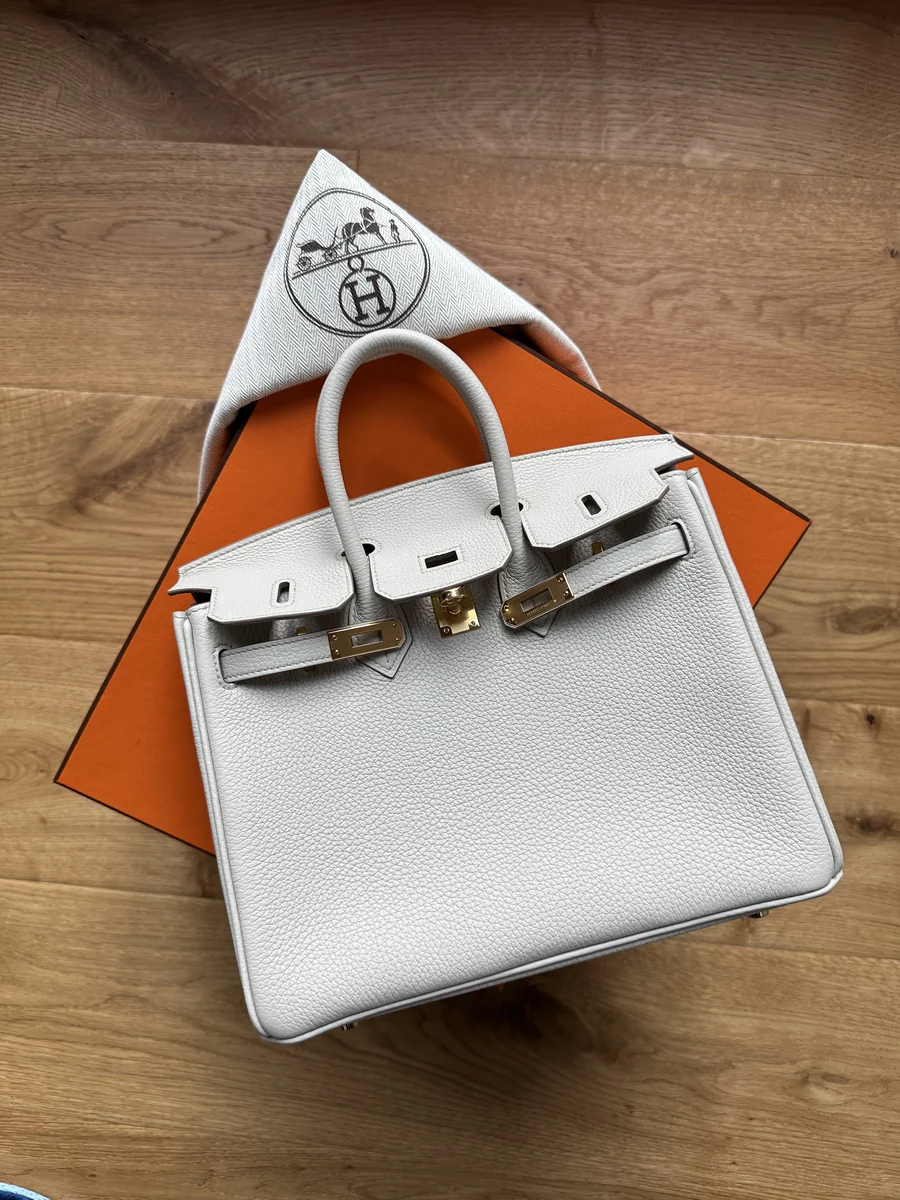 Hermès Birkin 25 Béton, Togo-Leder mit Gold-Hardware